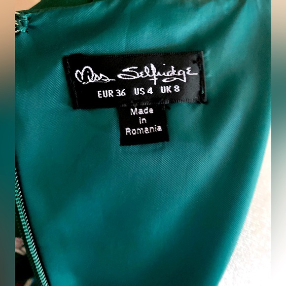 Ms.Selfridge Classic Green Floral Tea Dress with Open Puff Sleeve, Size 4 (US) - Picture 14 of 16